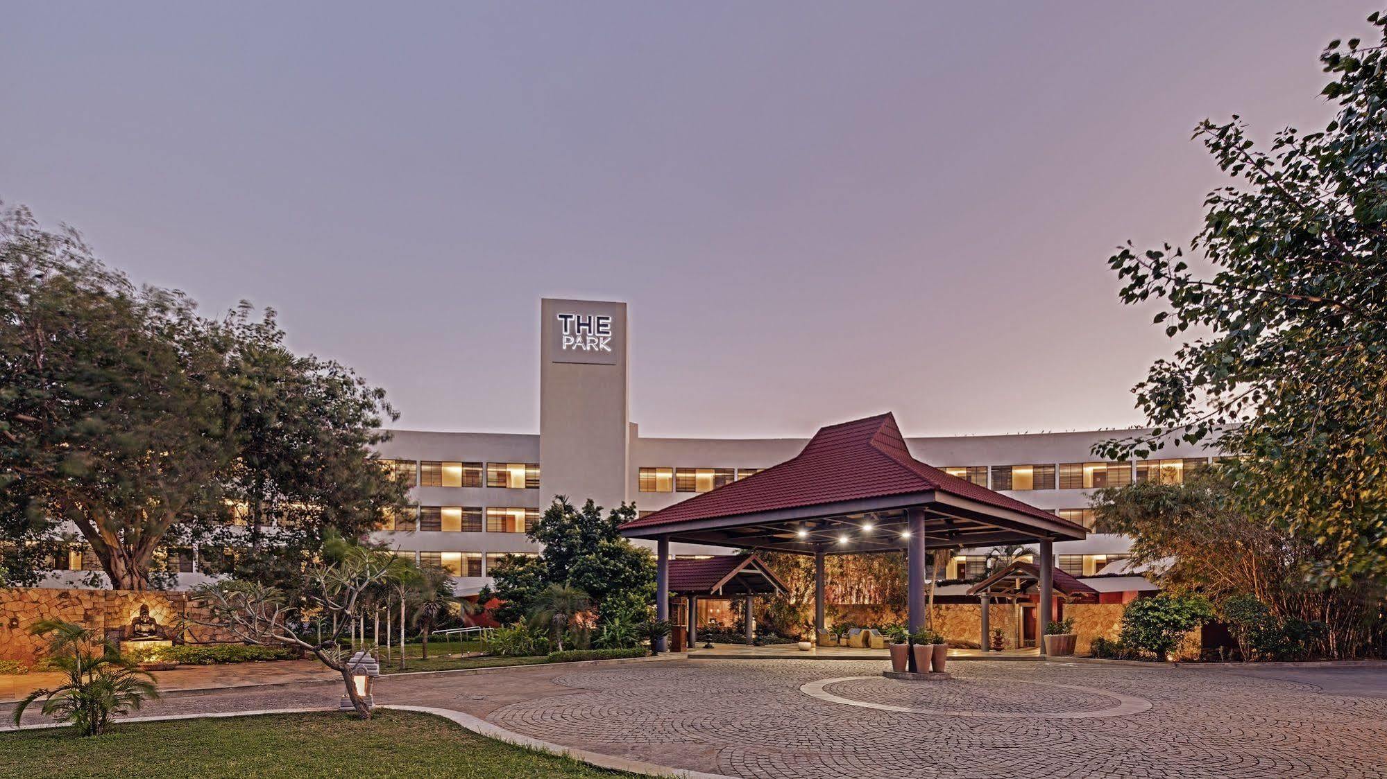 The Park Visakhapatnam Hotell Exteriör bild